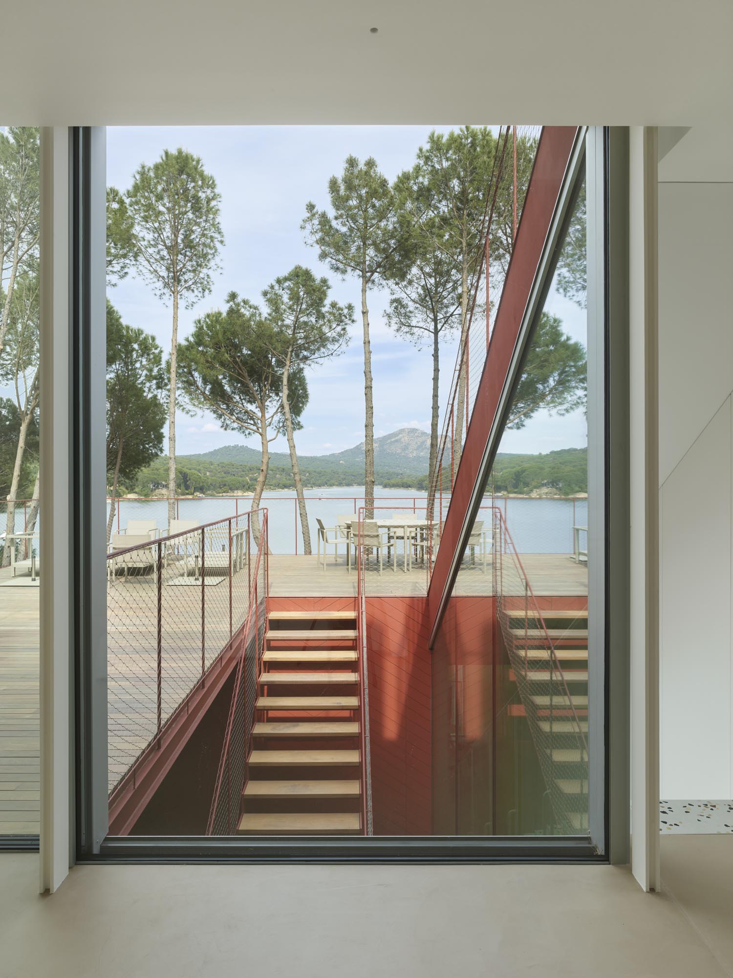 The House in Red — Spanish Architecture Award 2024